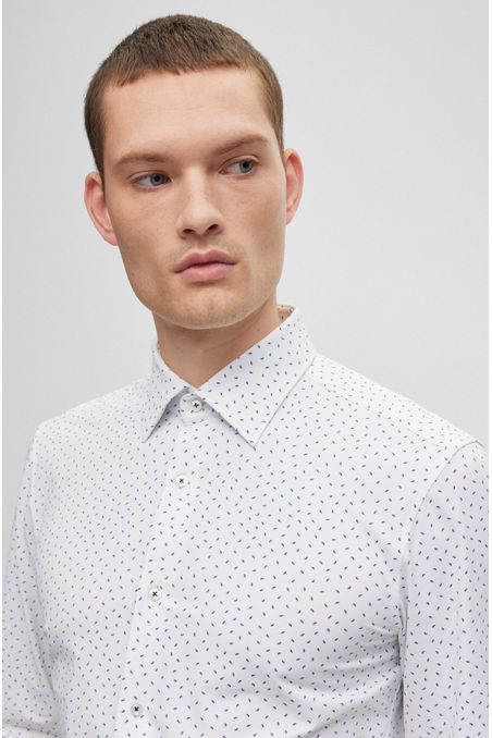CAMISA SLIM FIT ESTAMPADA EN TEJIDO CON ELÁSTICO HOMBRE