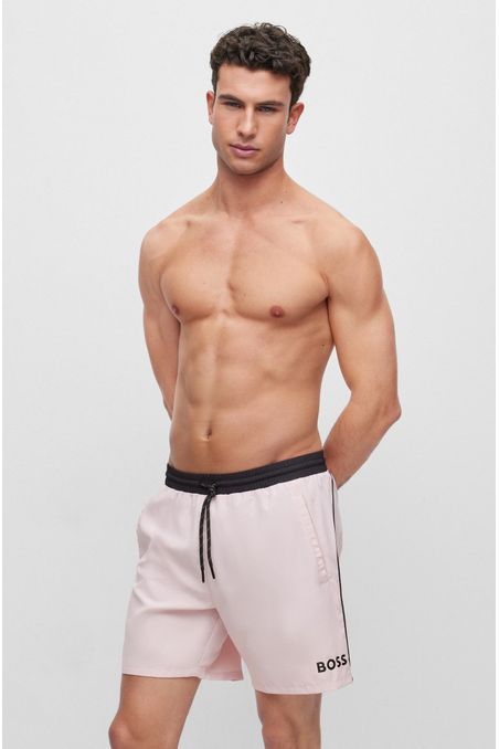 TRAJE DE BAÑO TIPO SHORTS CON LOGO HOMBRE