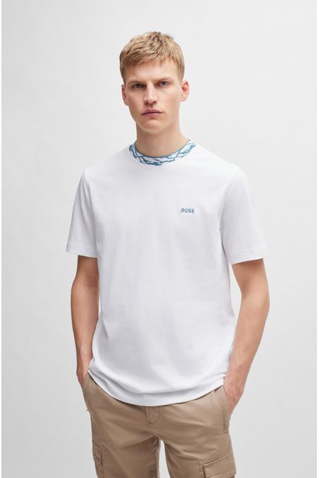 CAMISETA REGULAR FIT EN PUNTO DE ALGODÓN CON CUELLO ESTAMPADO HOMBRE