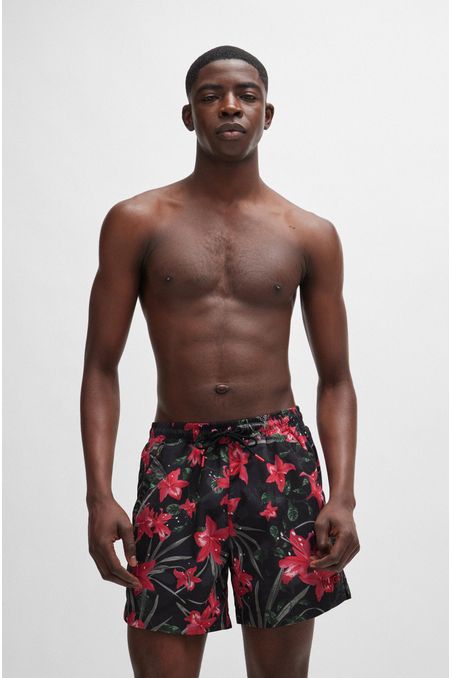 TRAJE DE BAÑO TIPO SHORTS CON FORRO INTEGRAL Y ESTAMPADO HOMBRE
