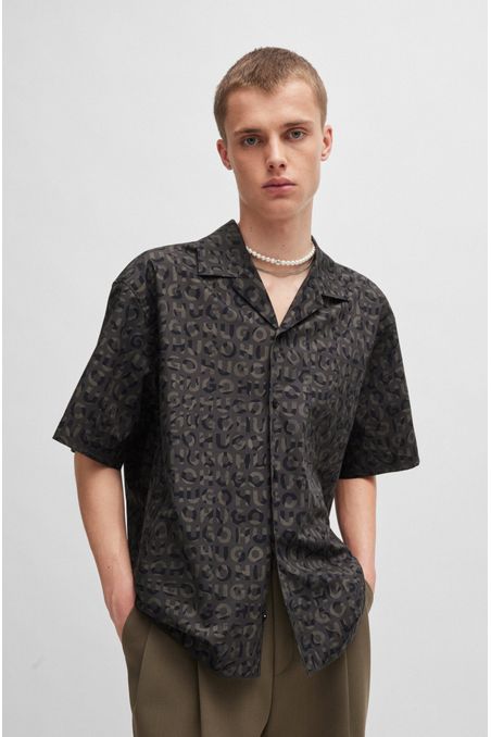 CAMISA OVERSIZE FIT DE POPELÍN DE ALGODÓN CON ESTAMPADO DE TEMPORADA HOMBRE