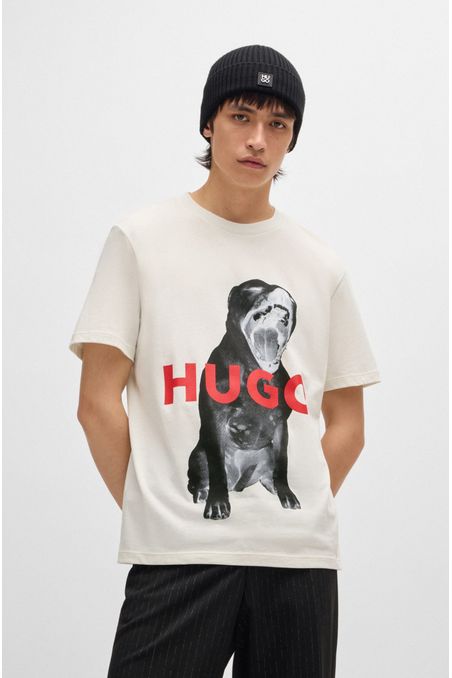 CAMISETA REGULAR FIT DE TEJIDO DE ALGODÓN CON ILUSTRACIÓN HOMBRE