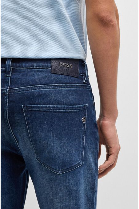 JEANS CON DISEÑO ESTRUCTURADO HOMBRE