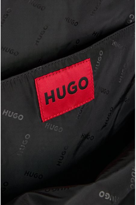 MORRAL CON TEXTURA GRANULADA HOMBRE