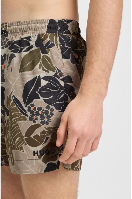 PANTALONETAS DE BAÑO CON DETALLE DE LOGO TRAJE DE BAÑO HOMBRE