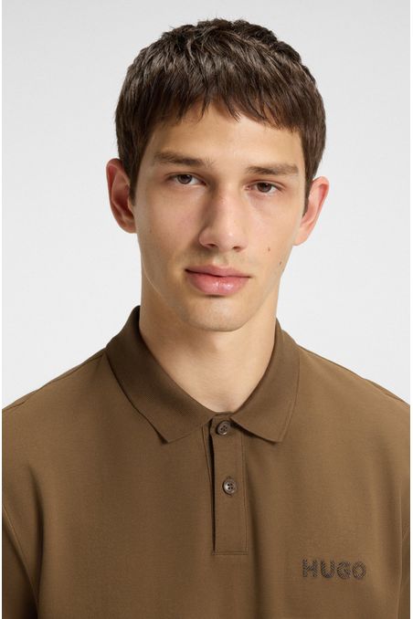 POLO DE PIQUÉ DE ALGODÓN CON APLIQUE CON LOGO POLO REGULAR FIT HOMBRE