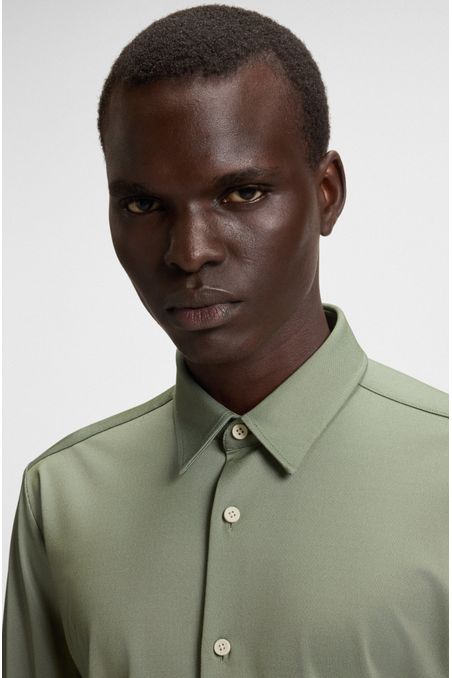 CAMISA SLIM FIT EN TEJIDO ELÁSTICO TÉCNICO CON ESTRUCTURA CAMISA SLIM FIT HOMBRE