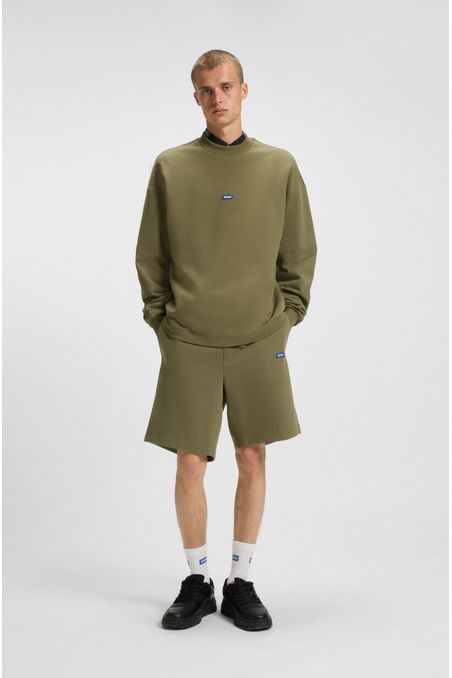 SHORTS DE FELPA DE ALGODÓN CON PARCHE DE LOGO SHORTS REGULAR FIT HOMBRE