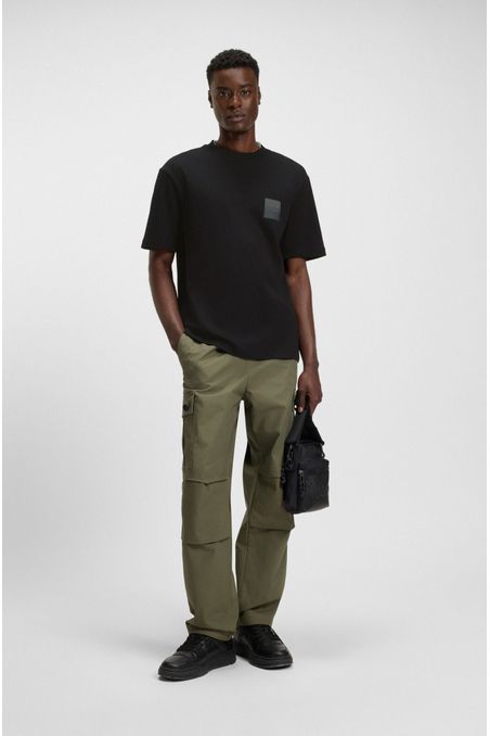 CAMISETA RELAXED FIT DE ALGODÓN CON LOGOS EN DOS PARTES PLAYERA RELAXED FIT HOMBRE