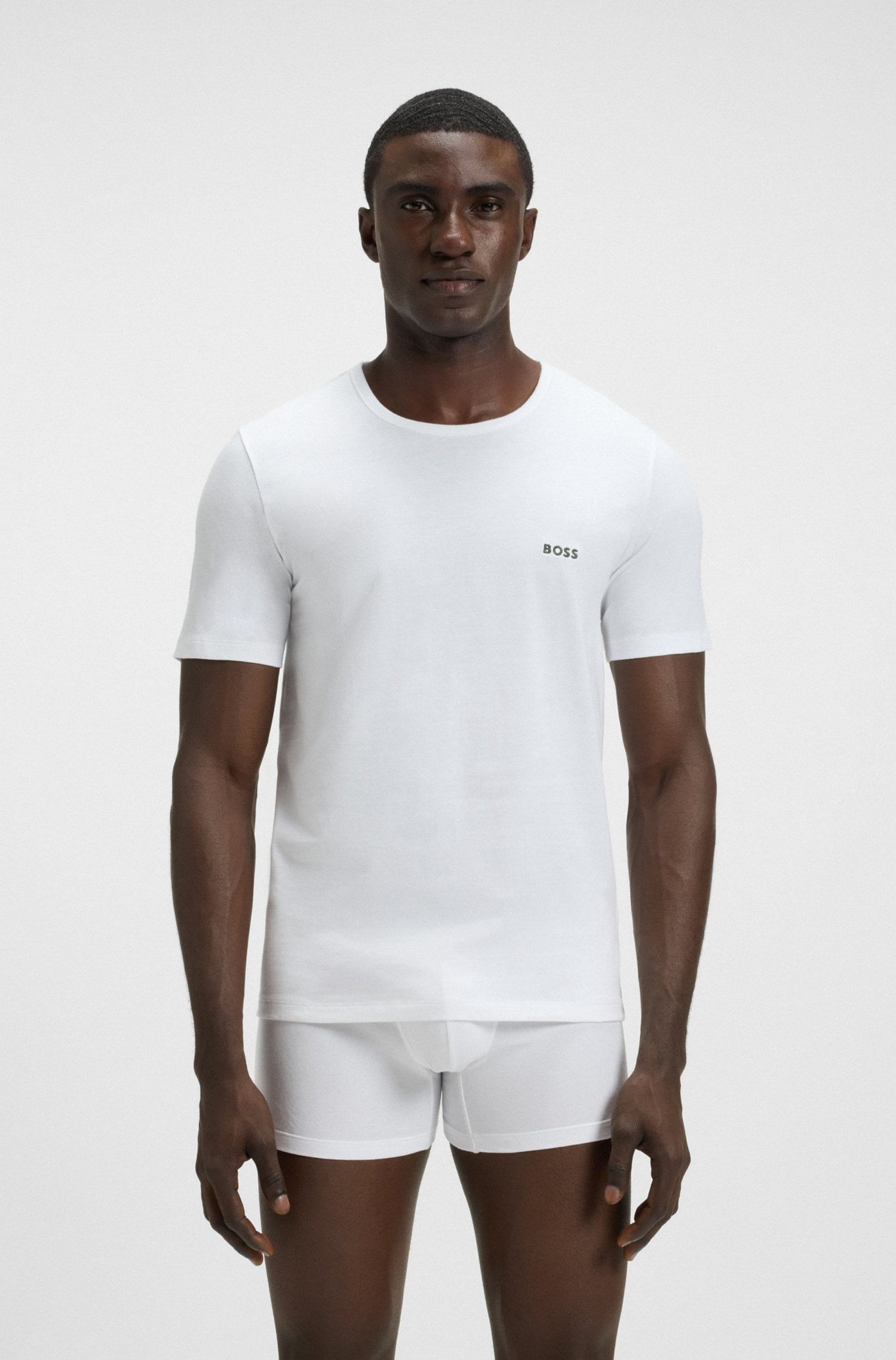 PAQUETE DE TRES CAMISETAS INTERIORES DE ALGODÓN PLAYERA INTERIOR REGULAR FIT HOMBRE